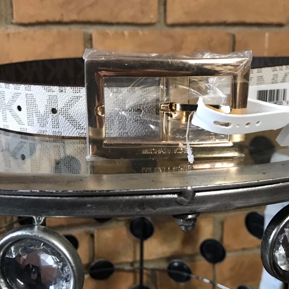 MICHAEL KORS reversible belt